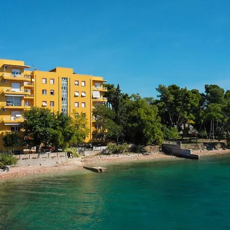 Caisa Classic Beachfront Apartment Zára Kültér fotó