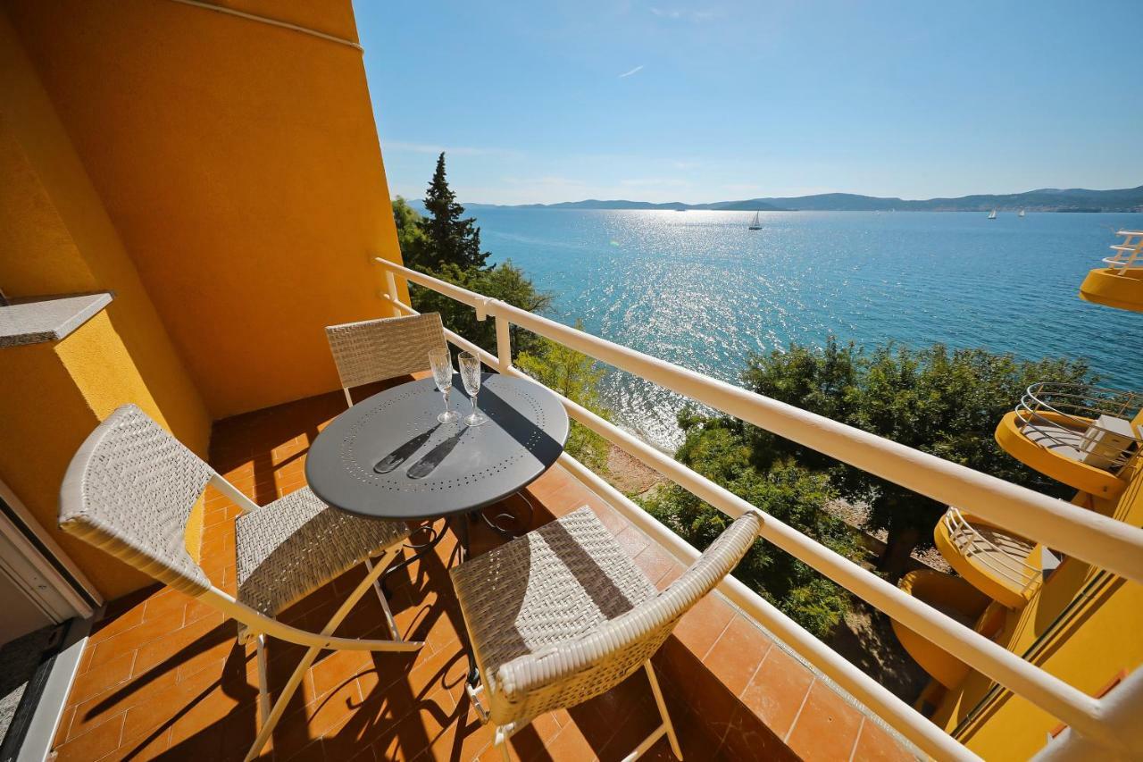 Lägenhet Caisa Classic Beachfront Zadar